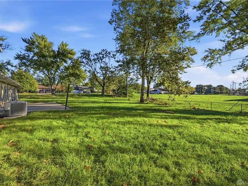6948 Michelle Place, Englewood, OH 45322 Photo 36