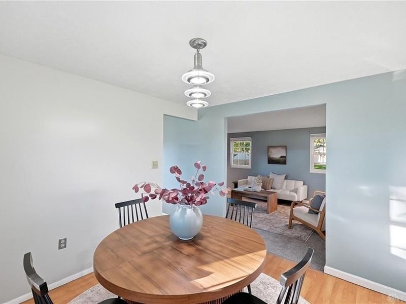6948 Michelle Place, Englewood, OH 45322 Photo 9