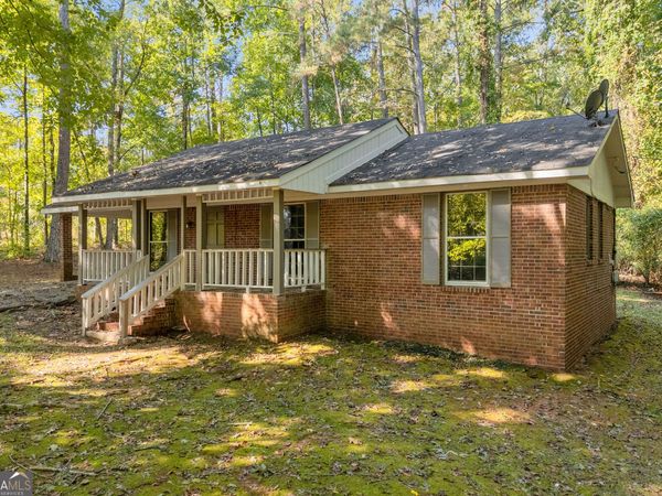 135 Sara Drive, Covington, GA 30014