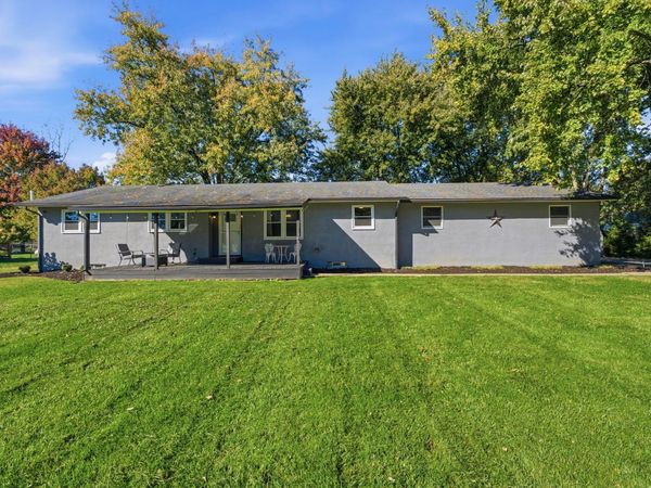 10322 York Road SW, Baltimore, OH 43105