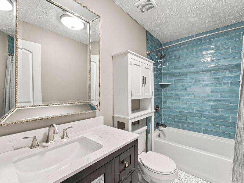 10322 York Road SW, Baltimore, OH 43105 Photo 42