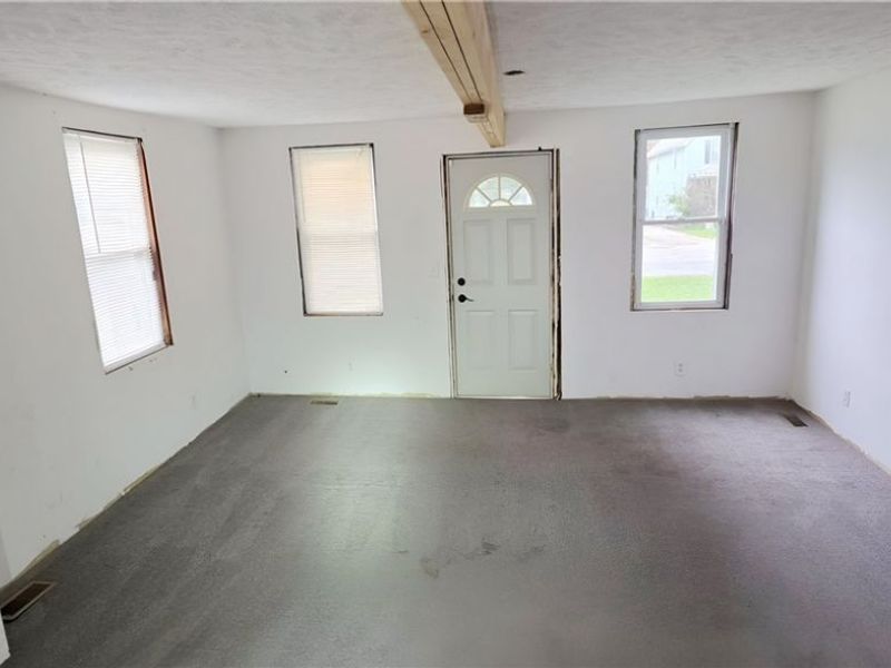 1394 East Avenue, Elyria, OH 44035 Photo 4
