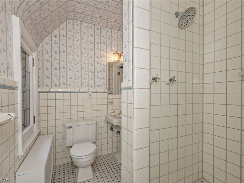 18420 Shelburne Road, Shaker Heights, OH 44118 Photo 35