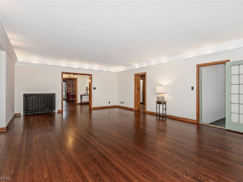 18420 Shelburne Road, Shaker Heights, OH 44118 Photo 6