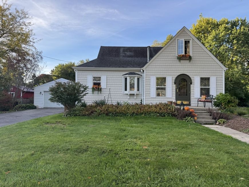 Main Photo
