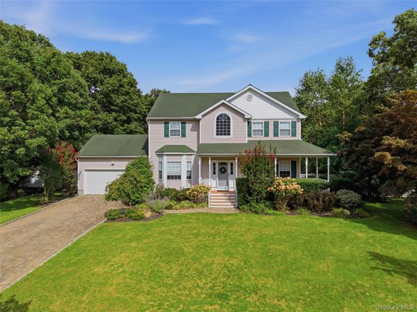 469 Harrison Avenue , Miller Place, NY 11764