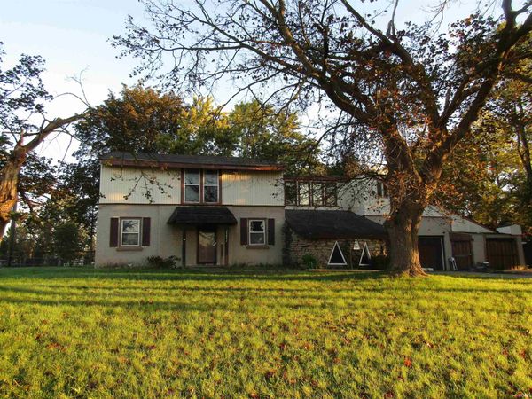 20891 Cleveland Road, South Bend, IN 46628