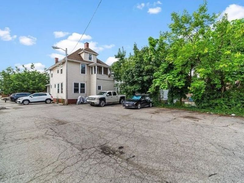12913 Larchmere Boulevard , Shaker Heights, OH 44120 Photo 3