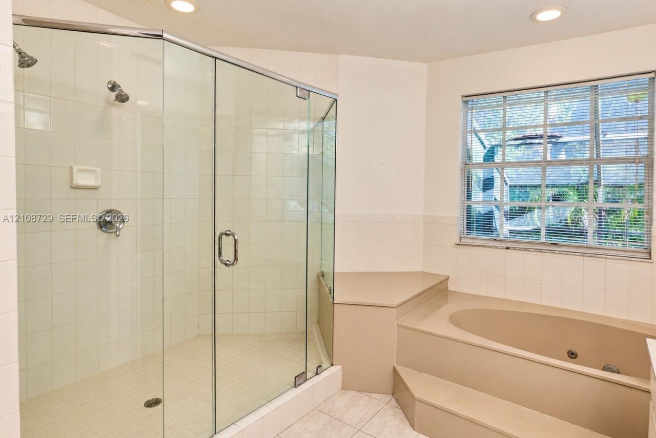 7246 SW 146th St Cir, Palmetto Bay, FL 33158 Photo