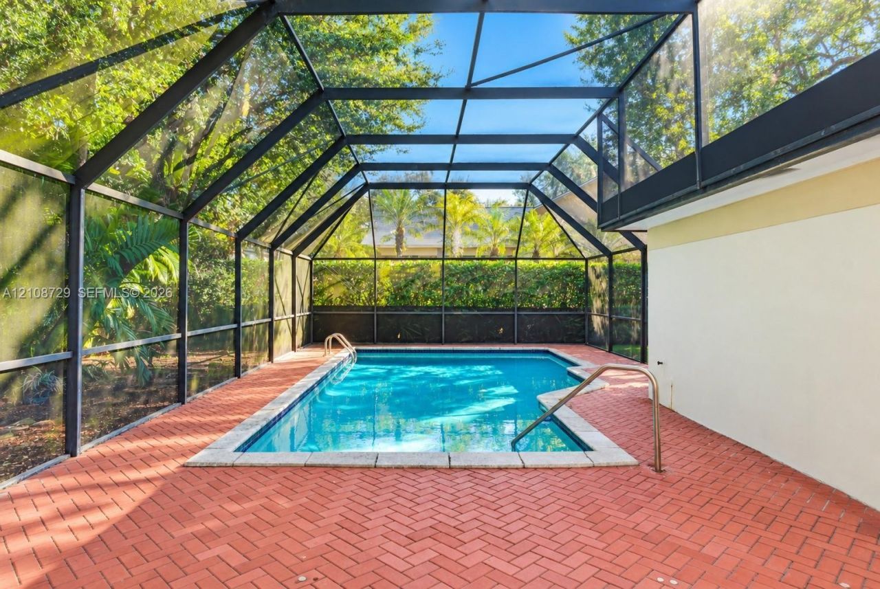 7246 SW 146th St Cir, Palmetto Bay, FL 33158 Photo