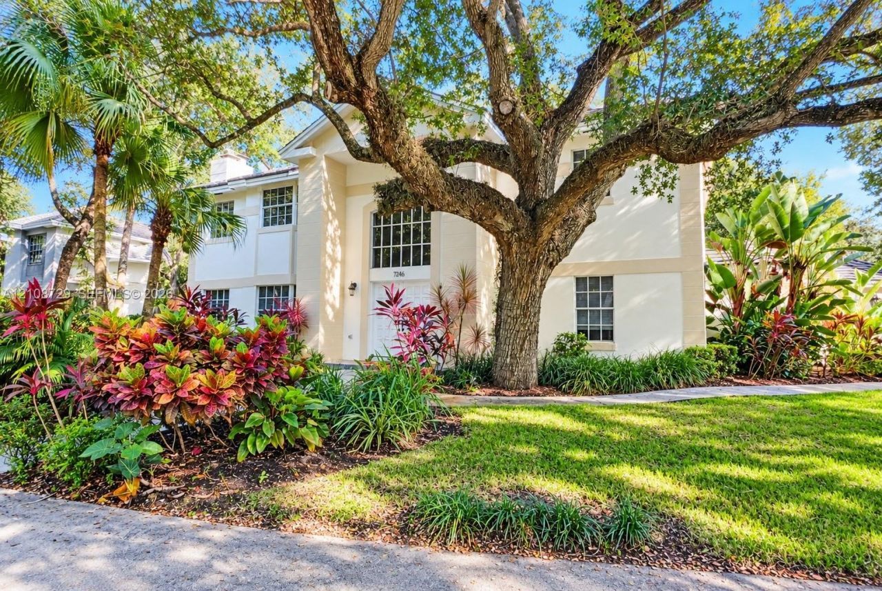 7246 SW 146th St Cir, Palmetto Bay, FL 33158 Photo