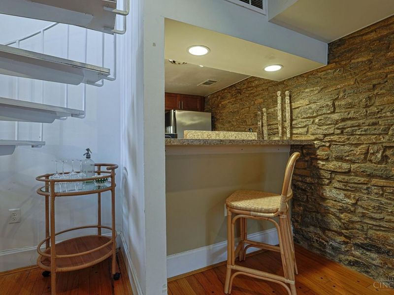 920 Riverview Place, Cincinnati, OH 45202 Photo 8
