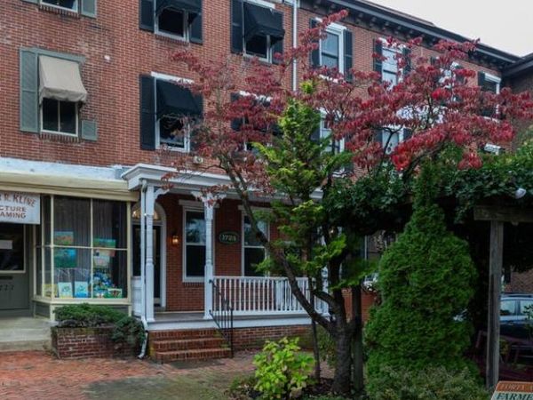 1725 DELAWARE AVENUE , WILMINGTON, DE 19806