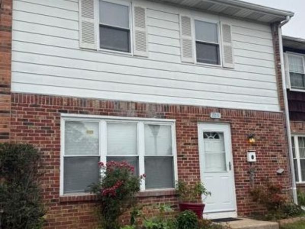 2011 BEECH LANE , BENSALEM, PA 19020