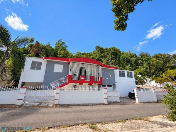 A5 CALLE, Barceloneta, PR 00617