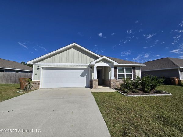 6448 Eastland Circle, Biloxi, MS 39532