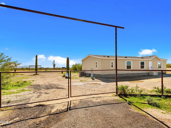 25417 W OPPORTUNITY Way, Morristown, AZ 85342