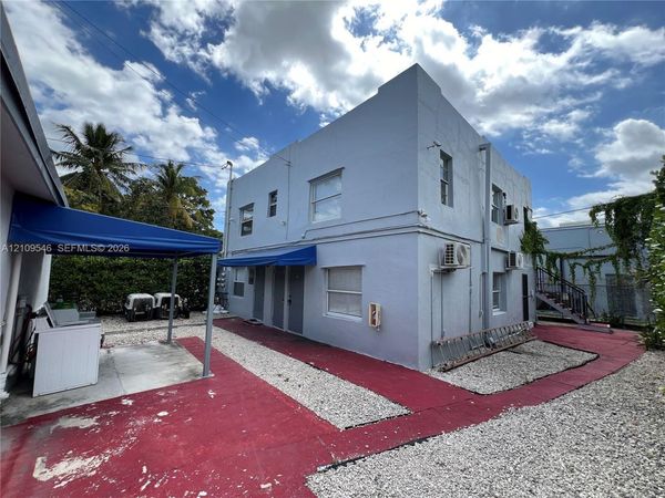 548 NW 30th St , Unit 3, Miami, FL 33127
