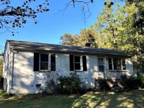 4647 Poorhouse Road , Victoria, VA 23974