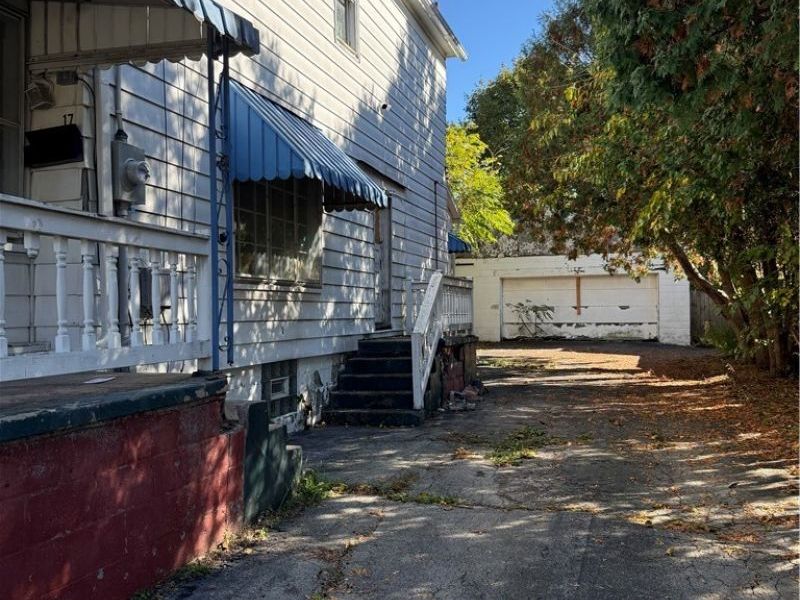 17 N Hartford Avenue , Youngstown, OH 44509 Photo 8