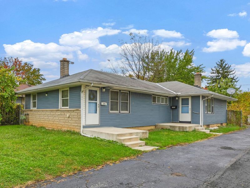 1694-1696 Huy Road, Columbus, OH 43224 Photo 2