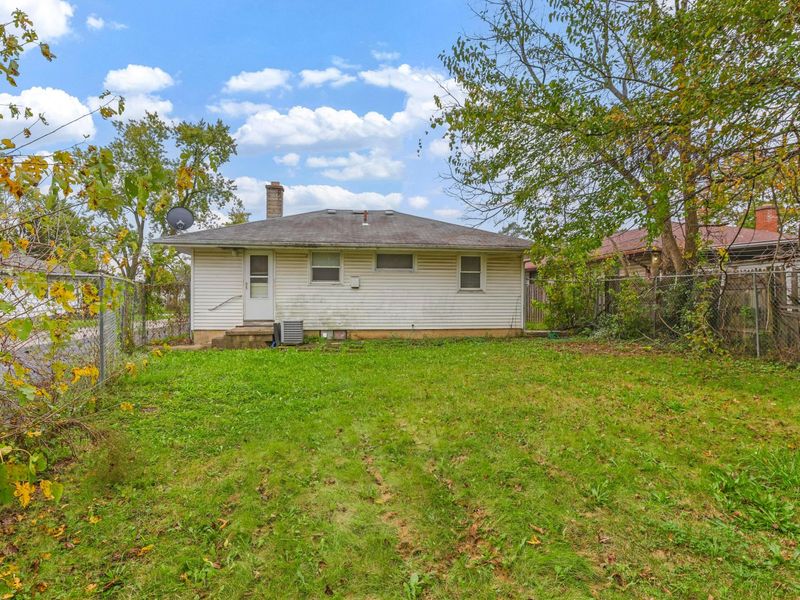 1694-1696 Huy Road, Columbus, OH 43224 Photo 45