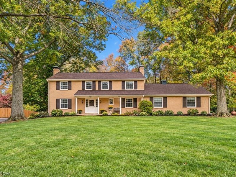 2221 Devonshire Drive NW, Canton, OH 44708 Photo 1