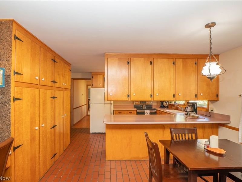 2221 Devonshire Drive NW, Canton, OH 44708 Photo 16