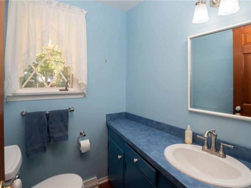 2221 Devonshire Drive NW, Canton, OH 44708 Photo 26