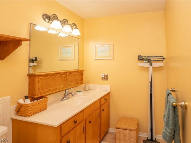 2221 Devonshire Drive NW, Canton, OH 44708 Photo 28