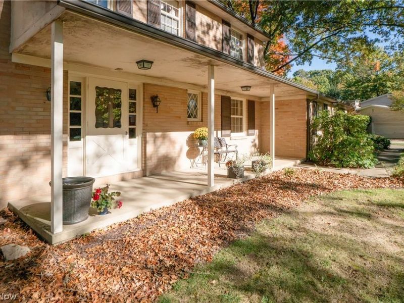 2221 Devonshire Drive NW, Canton, OH 44708 Photo 3