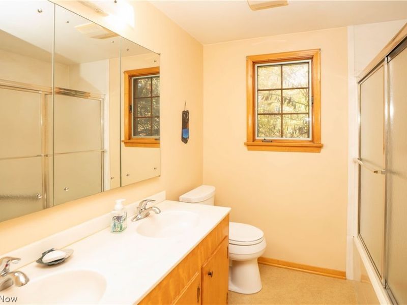 2221 Devonshire Drive NW, Canton, OH 44708 Photo 33