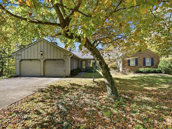 235 Oakridge Drive, Springfield, OH 45504