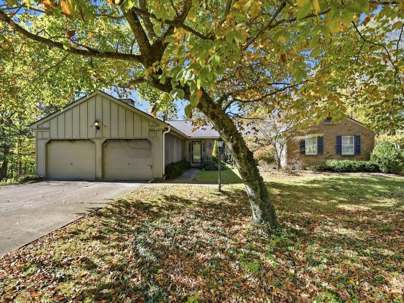 235 Oakridge Drive, Springfield, OH 45504 Photo 1