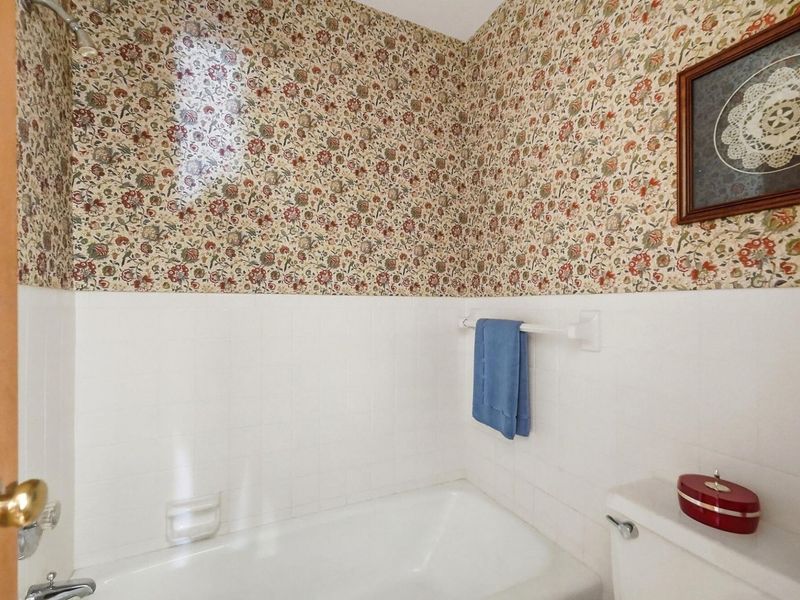 235 Oakridge Drive, Springfield, OH 45504 Photo 32