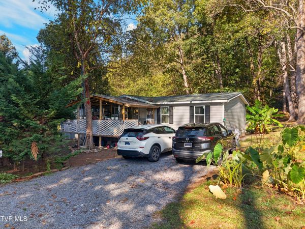 4221 Lindsey Gap Road, Cosby, TN 37722