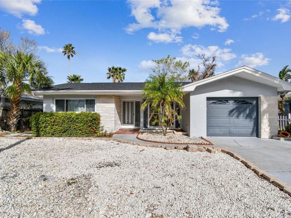 17255 2ND STREET E, NORTH REDINGTON BEACH, FL 33708