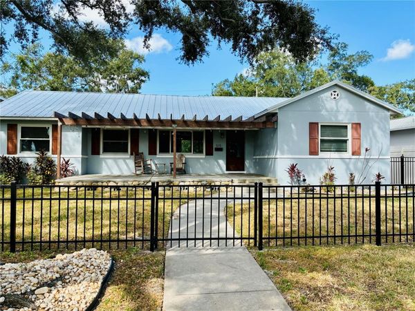 515 34TH AVENUE NE, ST PETERSBURG, FL 33704