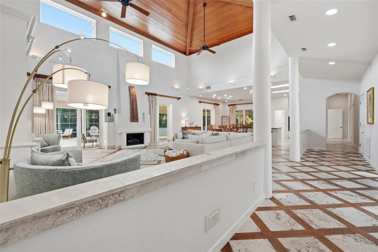 4307 Camino Real, Sarasota, FL 34231 Photo