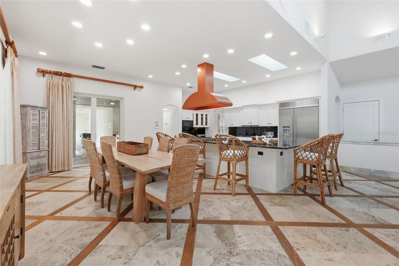 4307 Camino Real, Sarasota, FL 34231 Photo
