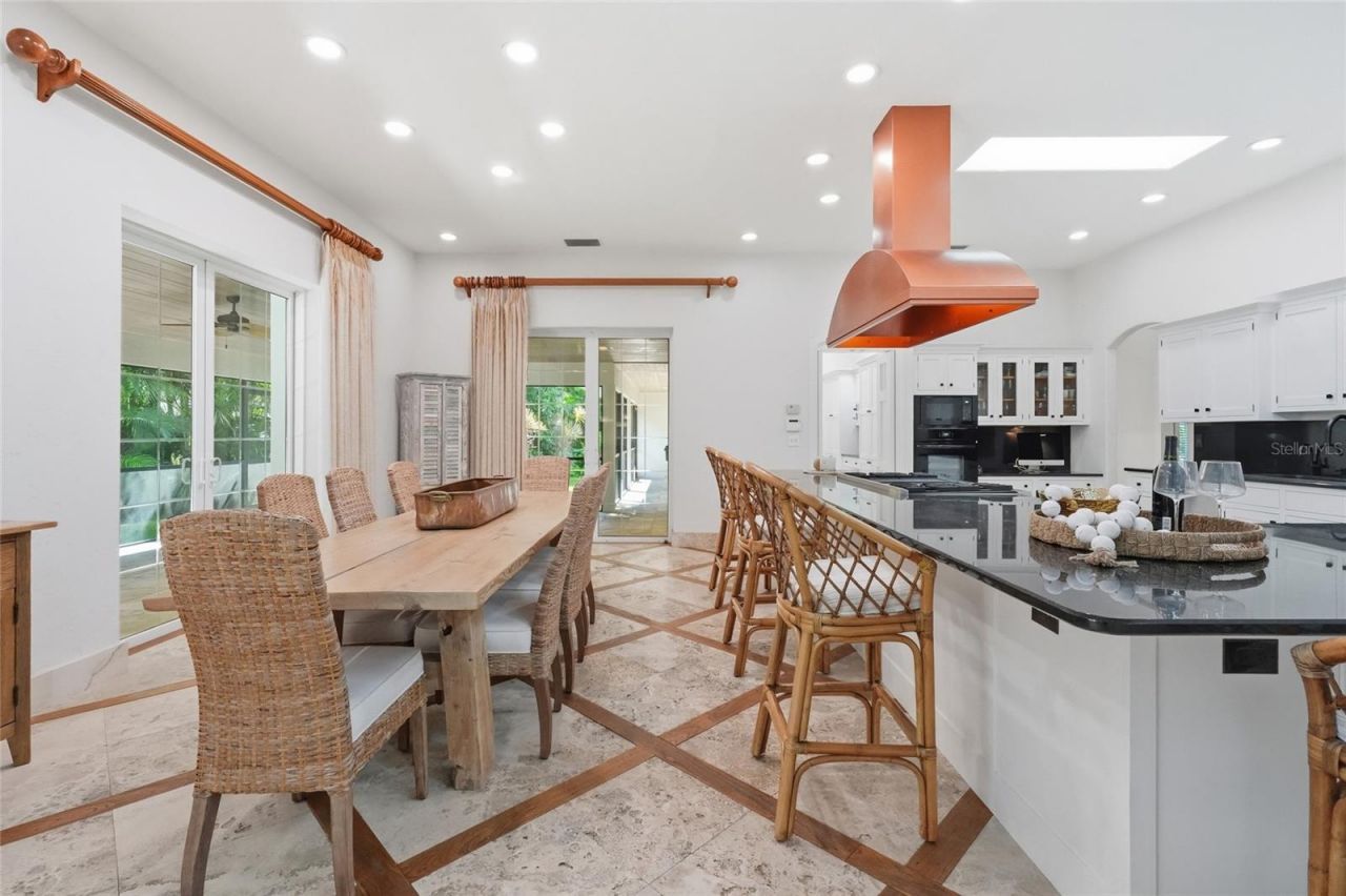4307 Camino Real, Sarasota, FL 34231 Photo