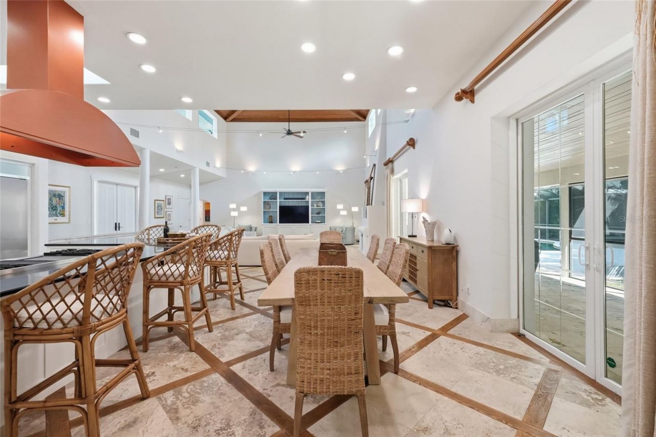 4307 Camino Real, Sarasota, FL 34231 Photo