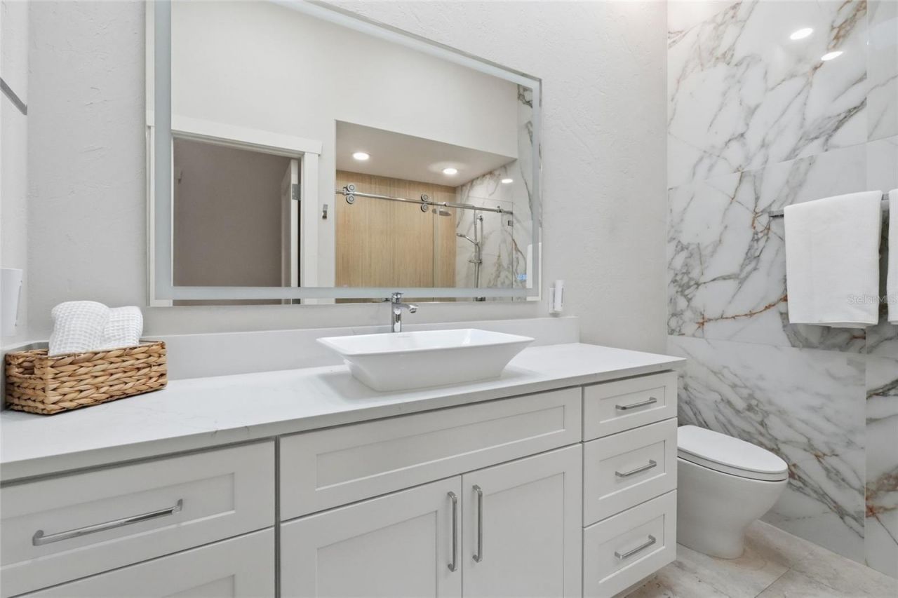 4307 Camino Real, Sarasota, FL 34231 Photo