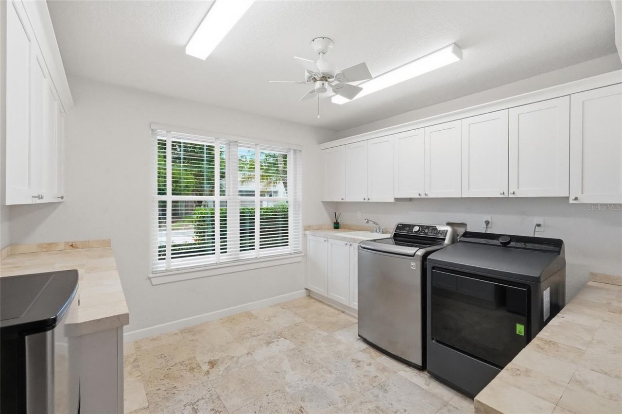 4307 Camino Real, Sarasota, FL 34231 Photo