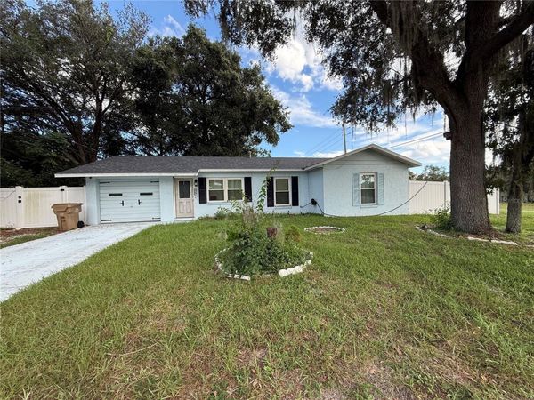1204 SPRING LAKE ROAD , FRUITLAND PARK, FL 34731