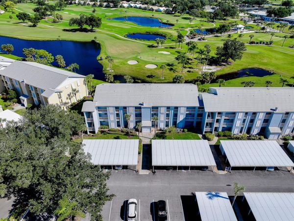 408 CERROMAR CIRCLE S, Unit 132, VENICE, FL 34293