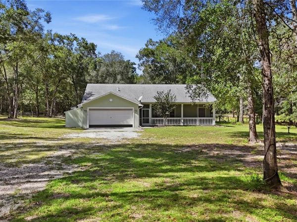 13028 S OAKVIEW AVENUE , FLORAL CITY, FL 34436