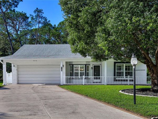 6318 DARIEN WAY , SPRING HILL, FL 34606