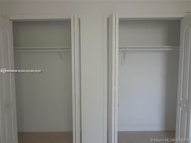 16118 NE 21st Ave , Unit 15, North Miami Beach, FL 33162 Photo