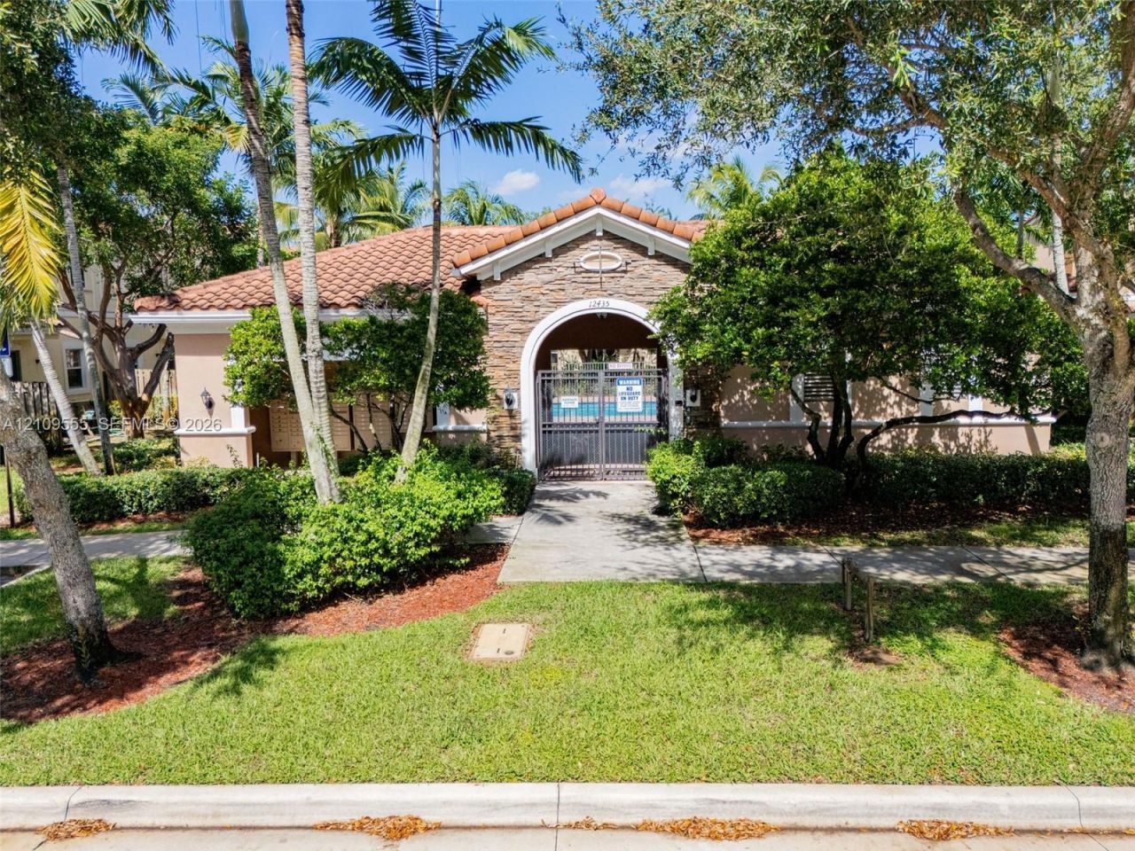 12444 Emerald Creek Ct , Plantation, FL 33325 Photo